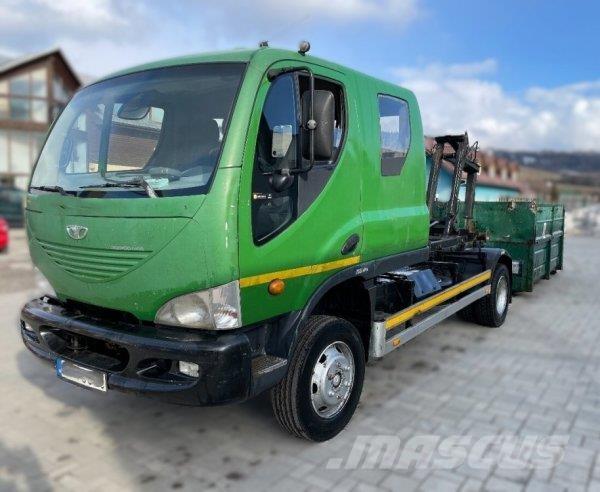 Avia D90 (4x2, Cummins) Rol kiper kamioni s kukama za dizanje