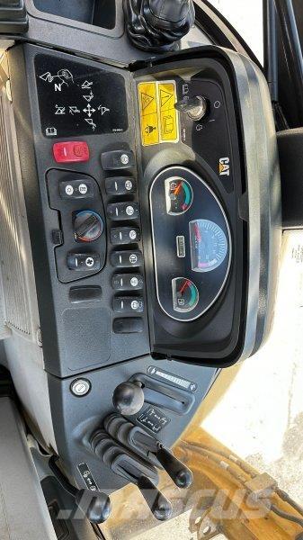 CAT 432 E Utovarni rovokopači