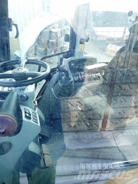 CAT 432 F2 Utovarni rovokopači