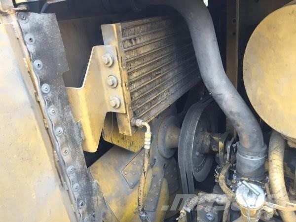 CAT D6H LGP II Buldožeri gusjeničari