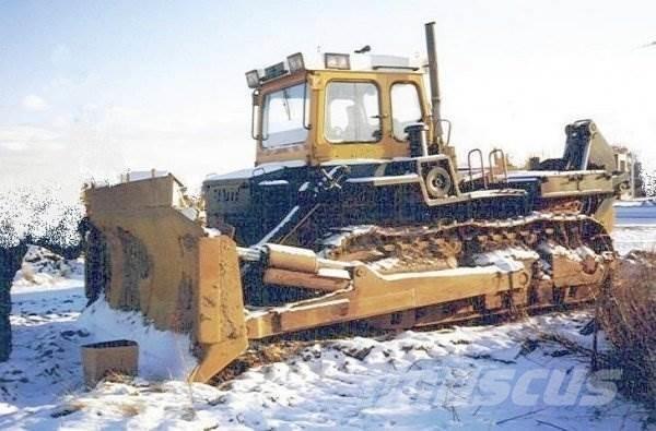 Chtz T 330 Buldožeri gusjeničari