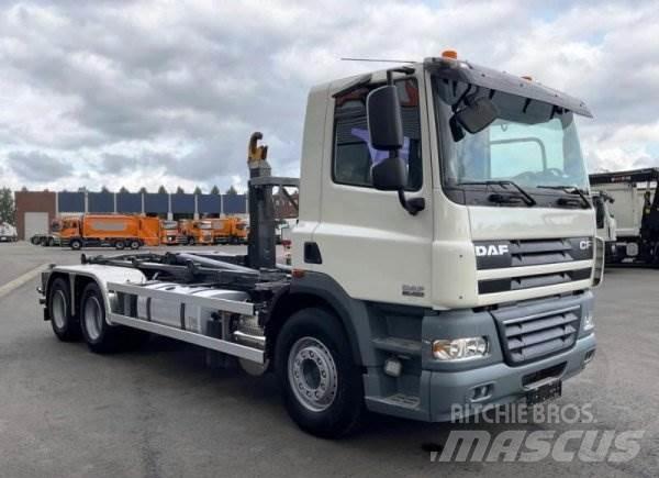 DAF FAT CF 85 Rol kiper kamioni s kukama za dizanje