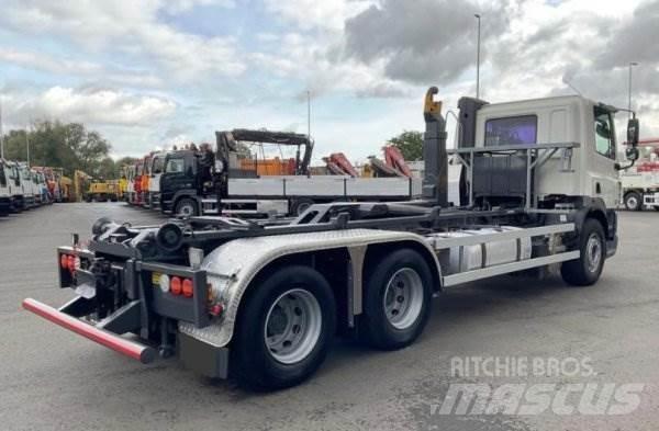 DAF FAT CF 85 Rol kiper kamioni s kukama za dizanje