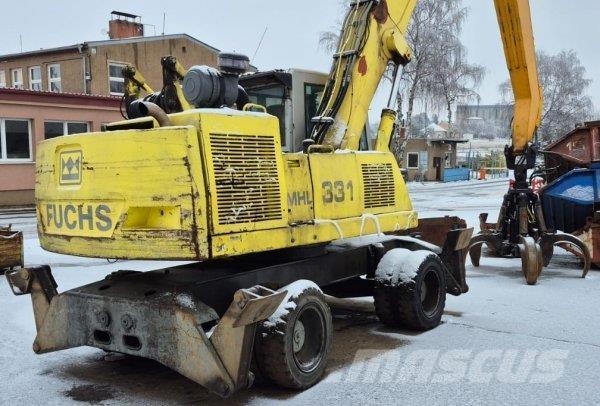 Fuchs MHL 331 Bageri za manipuliranje materijalom / otpadom