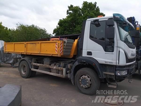 Iveco 150 EW Rol kiper kamioni s kukama za dizanje
