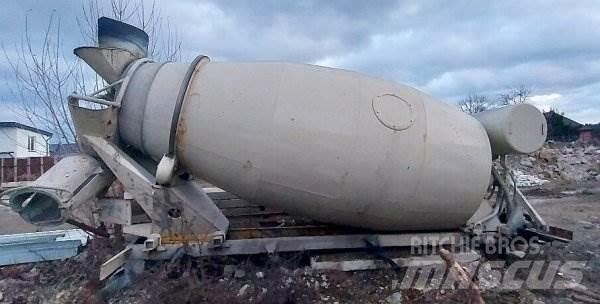 _JINÉ (SK) Kurta Kamioni mikseri za beton