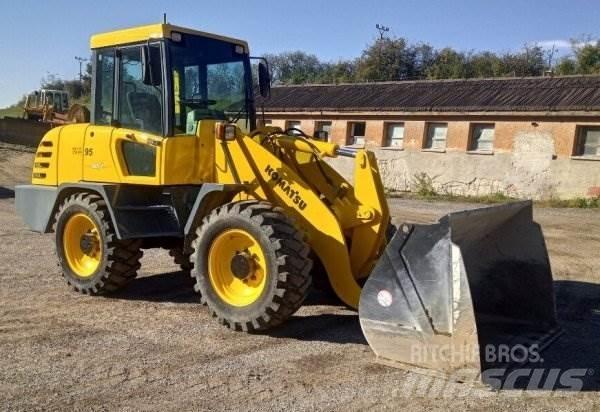 Komatsu WA 95 Utovarivači na kotačima