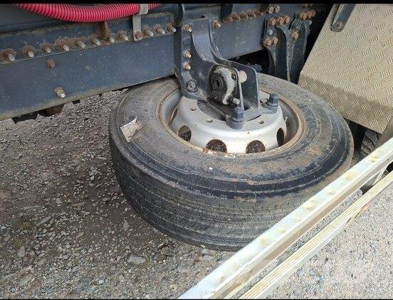 Scania P280 XT Rol kiper kamioni s kukama za dizanje