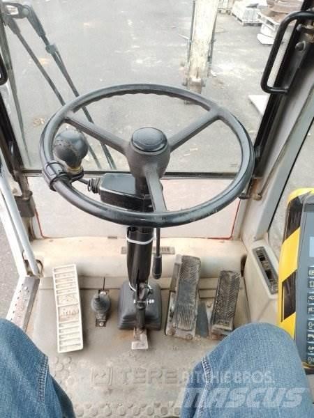 Terex TW 130 Bageri na kotačima