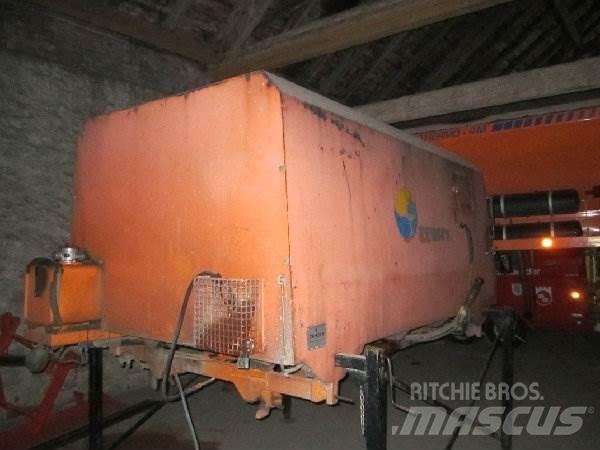 Trilety MKV Strojevi za metenje