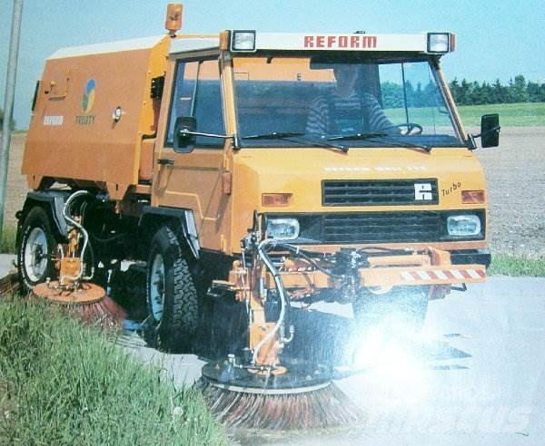  Trilety MKV Strojevi za metenje
