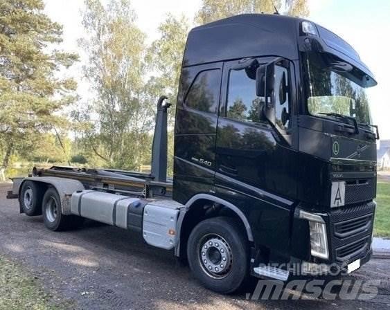 Volvo FH 540 Rol kiper kamioni s kukama za dizanje