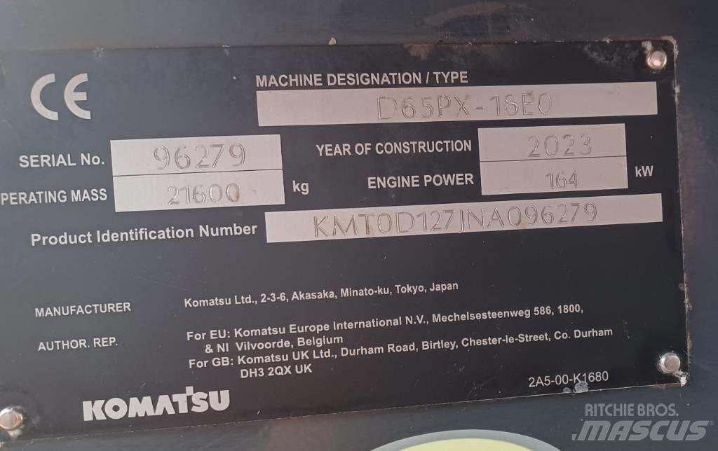 Komatsu D65PX-18 Buldožeri gusjeničari