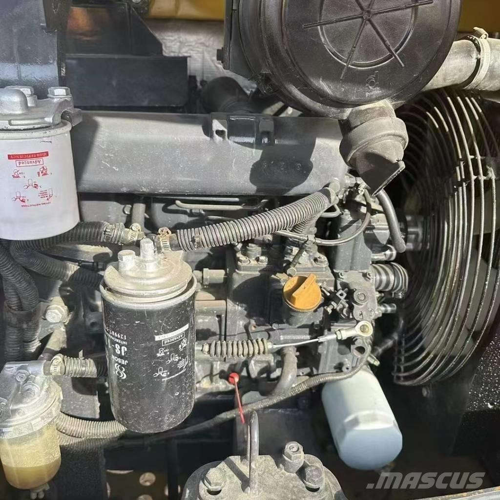 Komatsu PC 56-7 Bageri gusjeničari