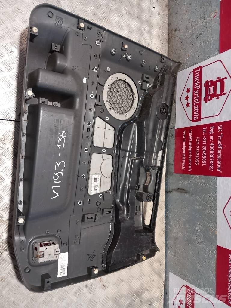 Volvo FH 12 20584915 Kabine i unutrašnjost