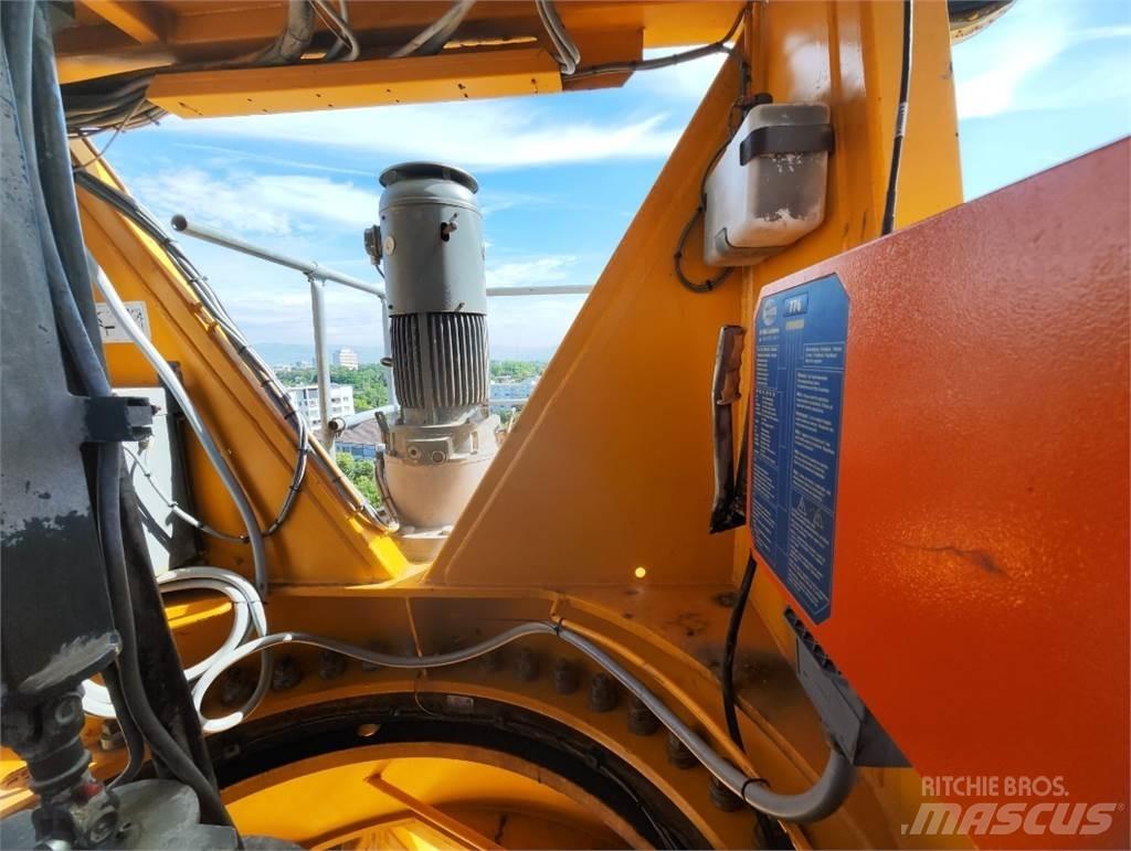 Liebherr 200EC-H Toranjski kranovi