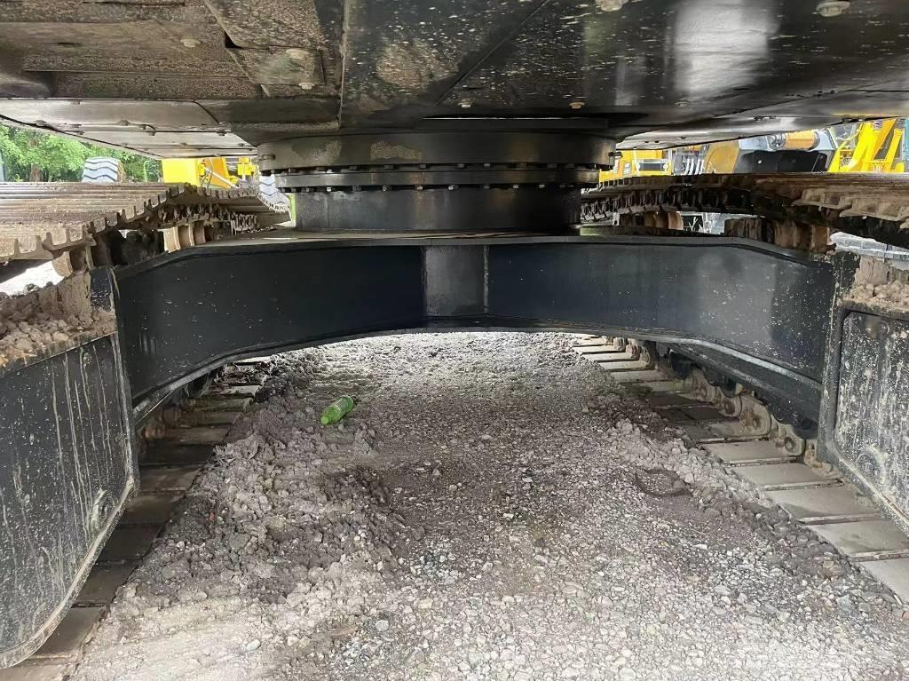 Hyundai R220 Bageri gusjeničari