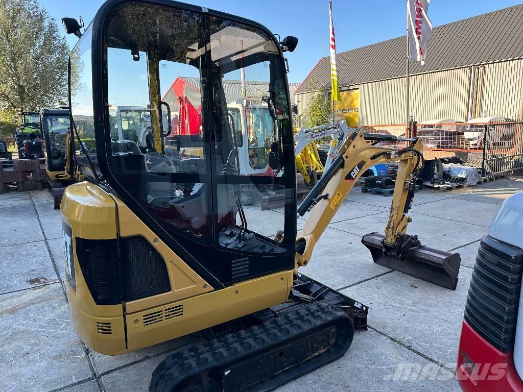 CAT 301.4 C Mini bageri <7t