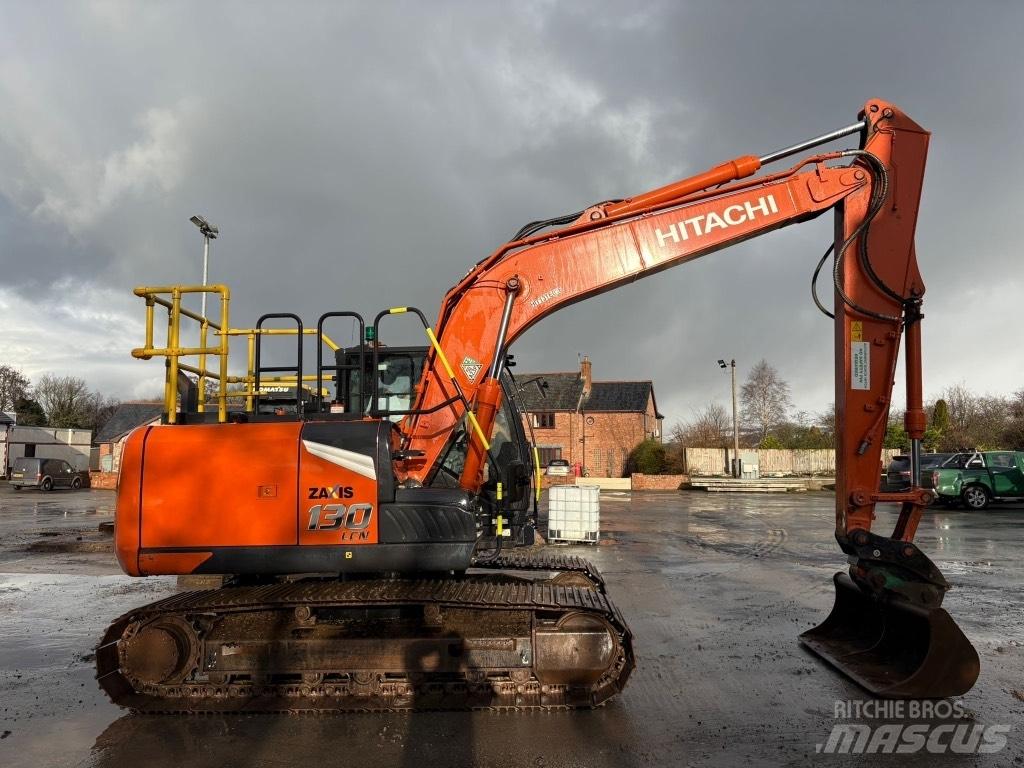 Hitachi ZX130-7 Bageri gusjeničari