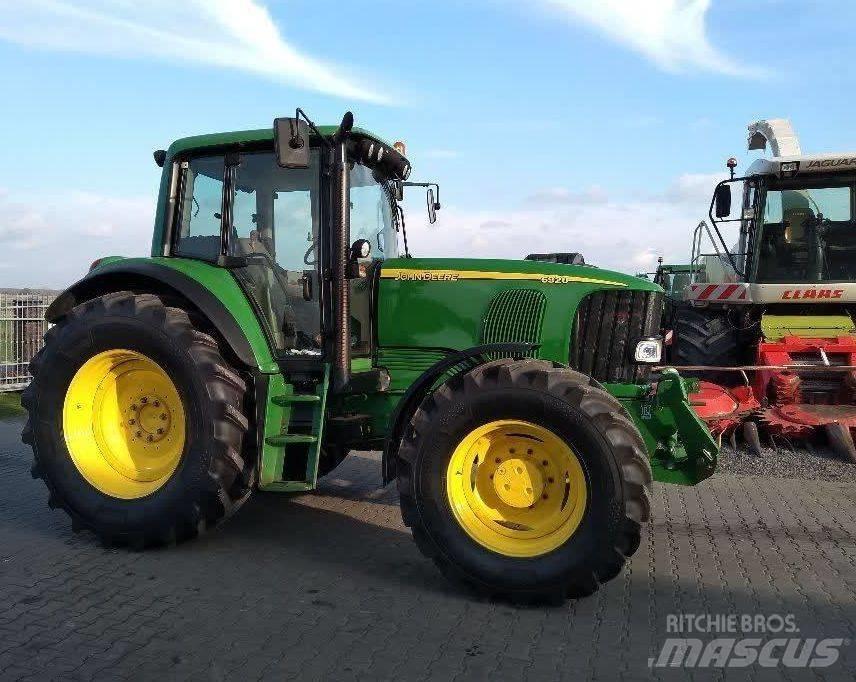 John Deere 6920 Traktori