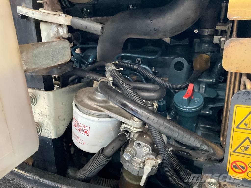 Kubota U 27-4 Mini bageri <7t