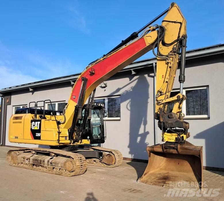 CAT 326 F L Bageri gusjeničari