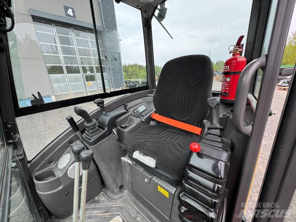 Volvo EC 18 E Mini bageri <7t