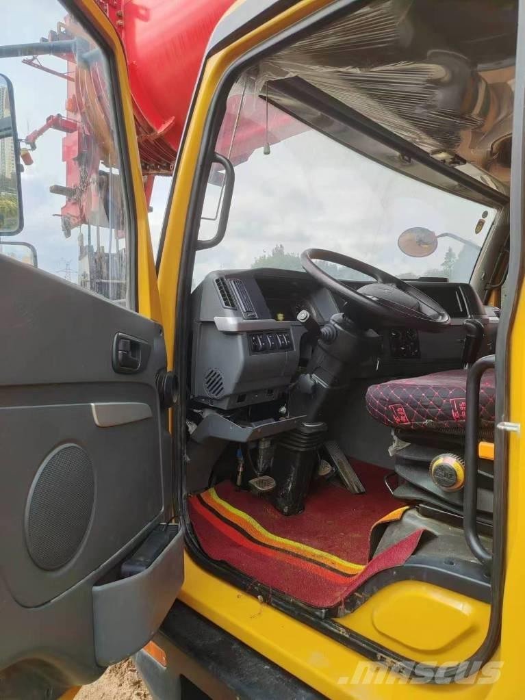 Sany STC1300C8 Rabljene dizalice za težak teren