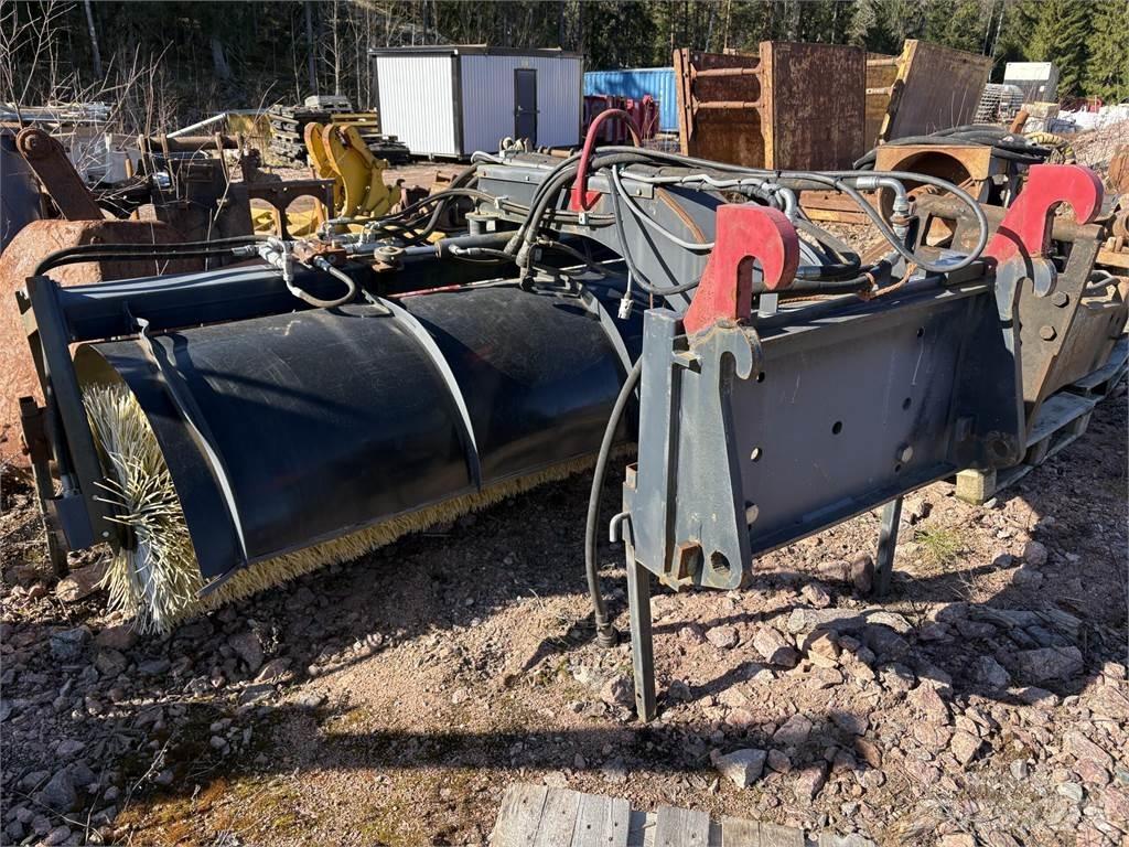 Snowstar FLB3000 Strojevi za metenje