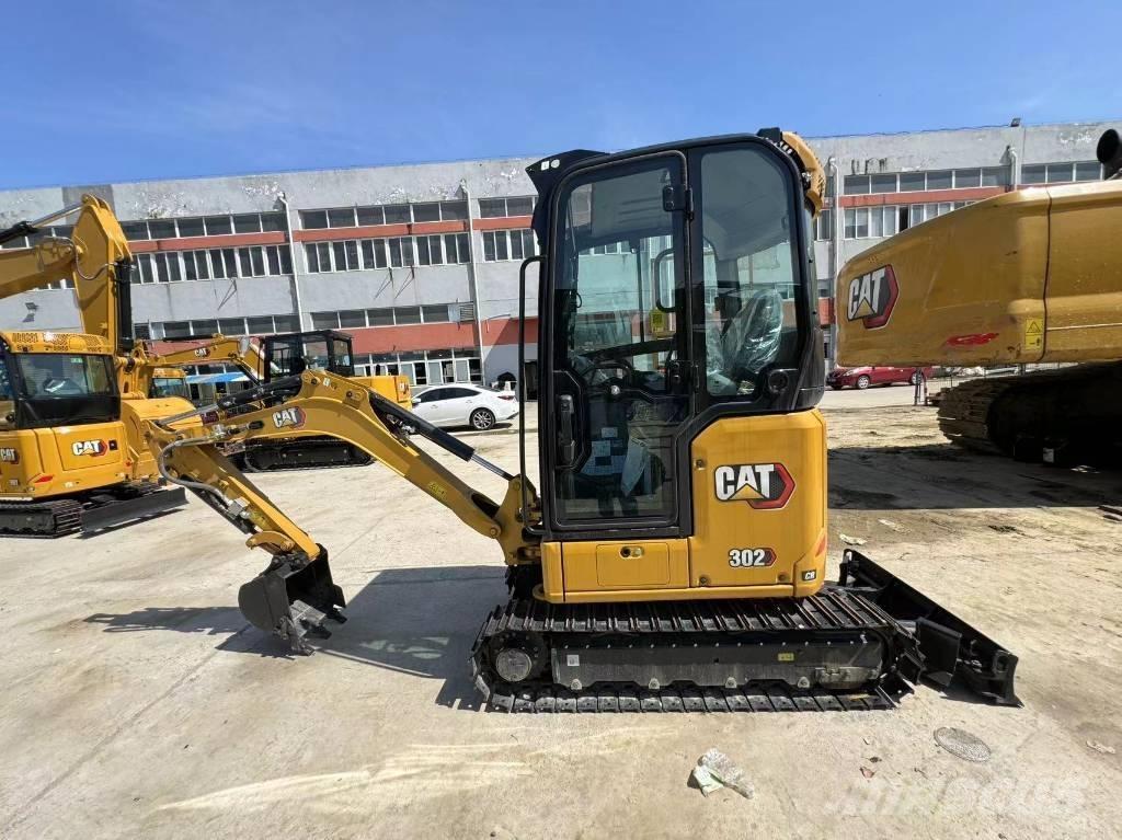 CAT 302 Mini bageri <7t