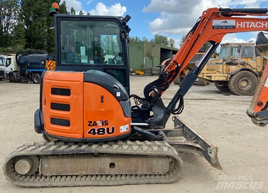 Hitachi ZX 48 U Mini bageri <7t