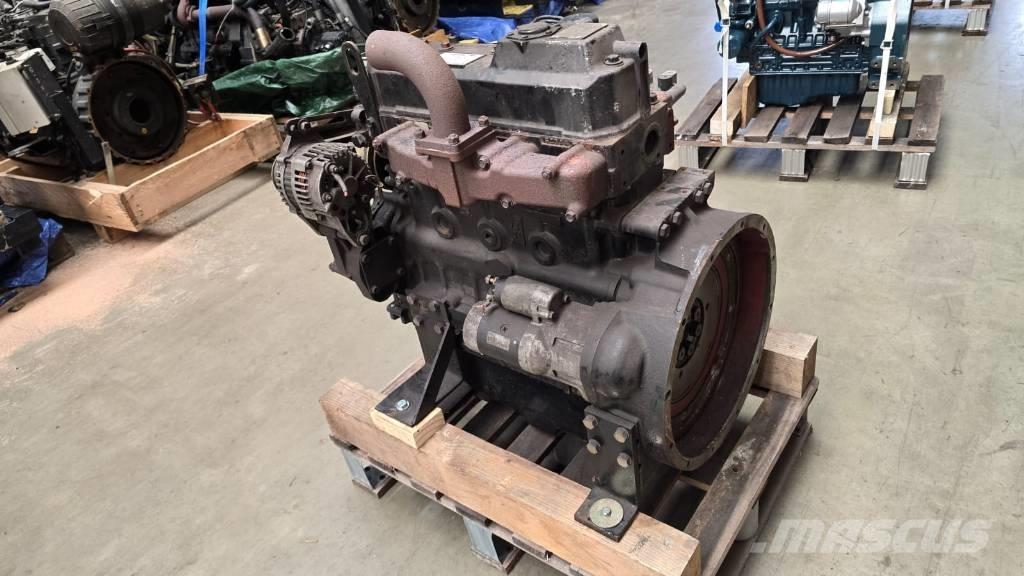 Yanmar 4TNV98 Motori