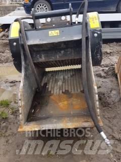 MB Crusher BF70.2 S4 Utovarni rovokopači