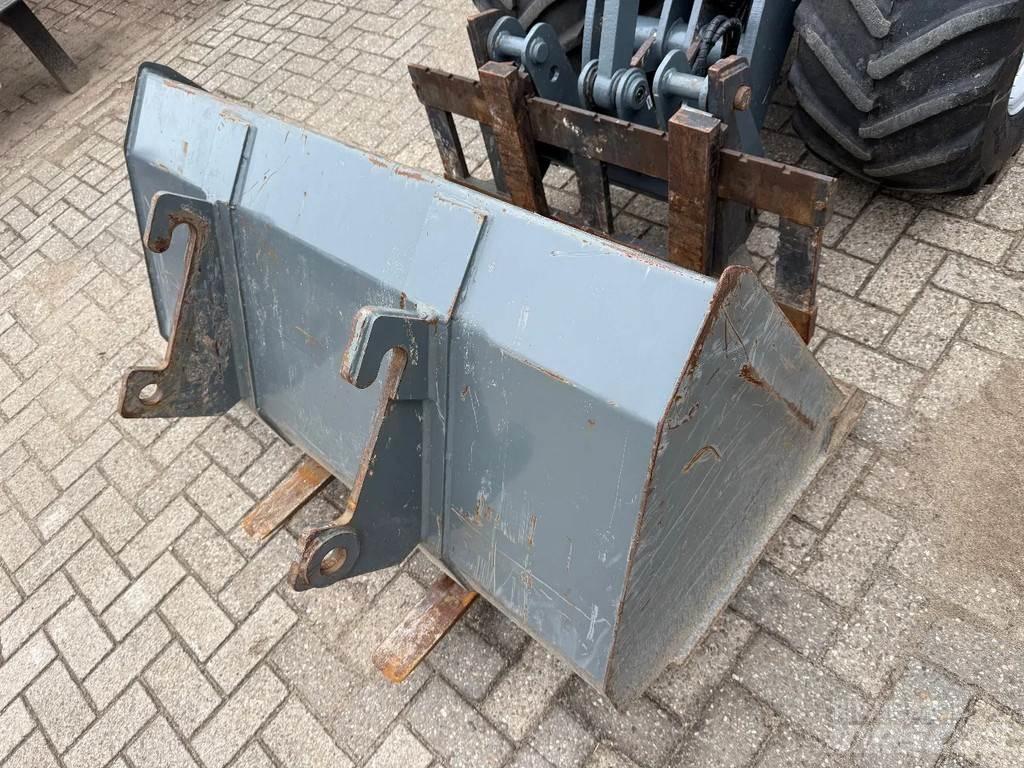 GiANT G2700 Utovarivači na kotačima