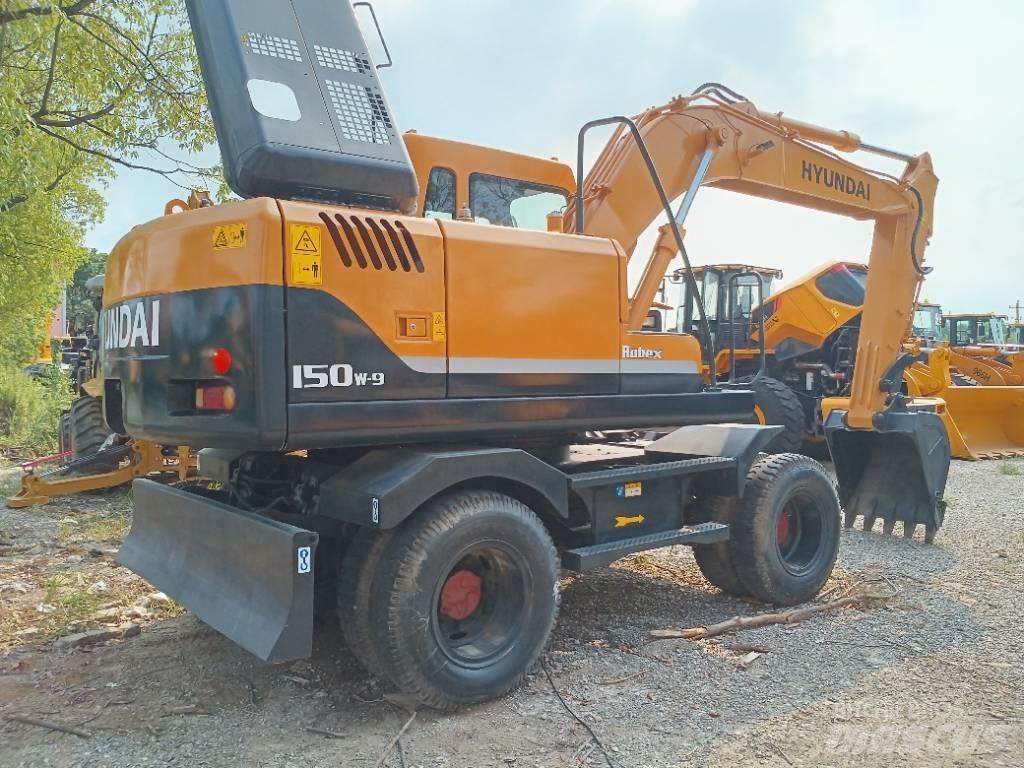 Hyundai 150W-9 Bageri gusjeničari
