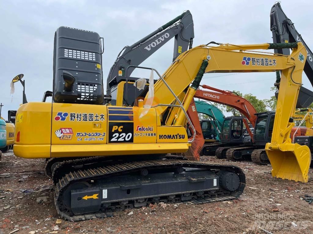 Komatsu PC 220 Bageri gusjeničari