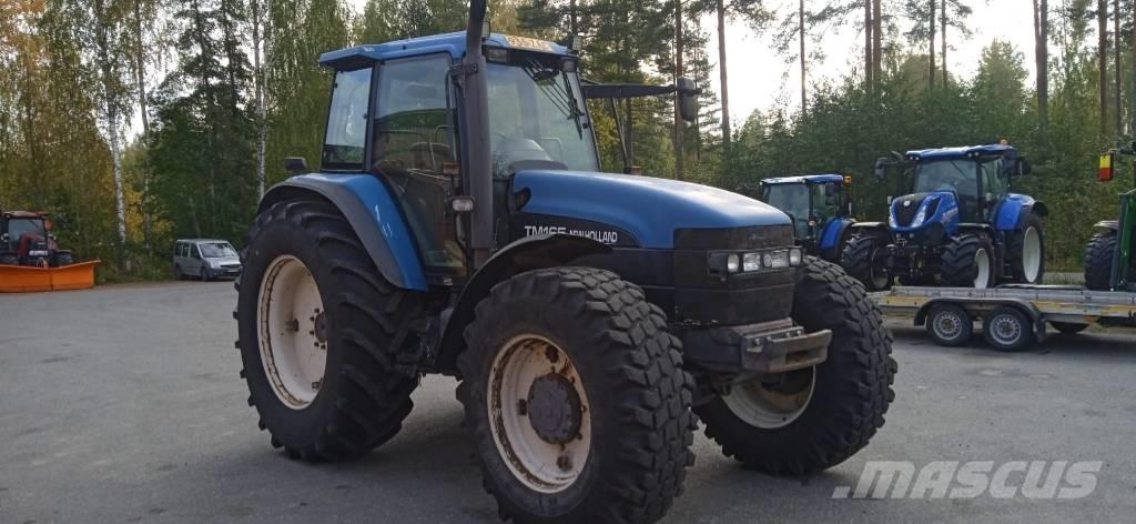 New Holland 8560 RC Traktori