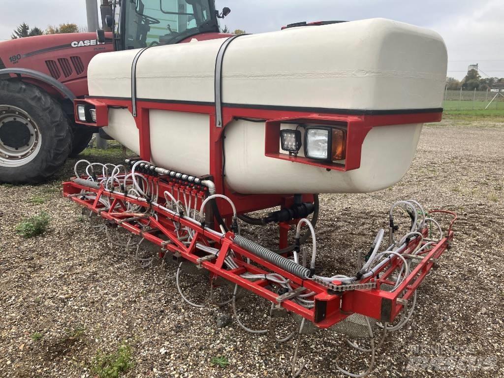  Agrovo 3000 liter Ugradene prskalice