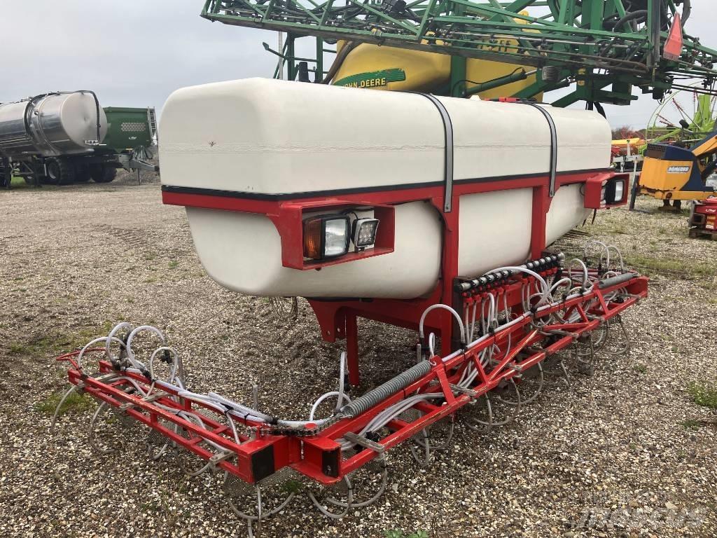  Agrovo 3000 liter Ugradene prskalice