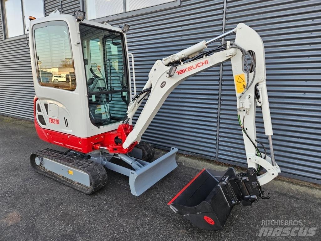 Takeuchi TB 216 Mini bageri <7t