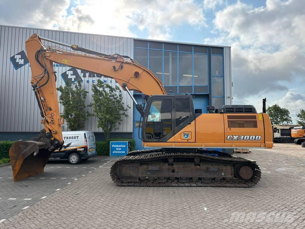 CASE CX300D Bageri gusjeničari