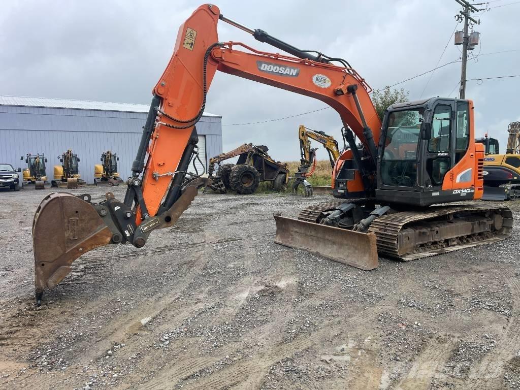 Doosan DX 140 LCR Bageri gusjeničari