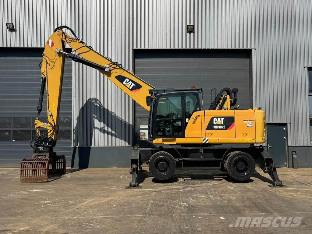 CAT MH3022 Bageri za manipuliranje materijalom / otpadom