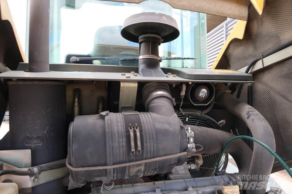 Liebherr L 506 Utovarivači na kotačima
