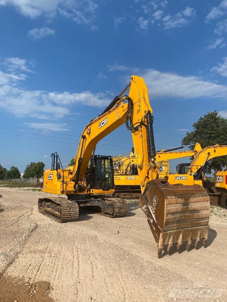 JCB 220 Bageri gusjeničari
