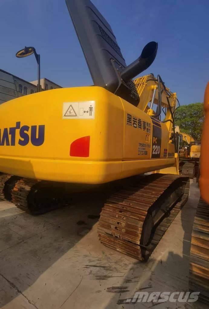 Komatsu PC 220-8 Bageri gusjeničari