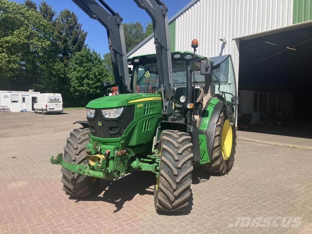 John Deere 6125R Traktori