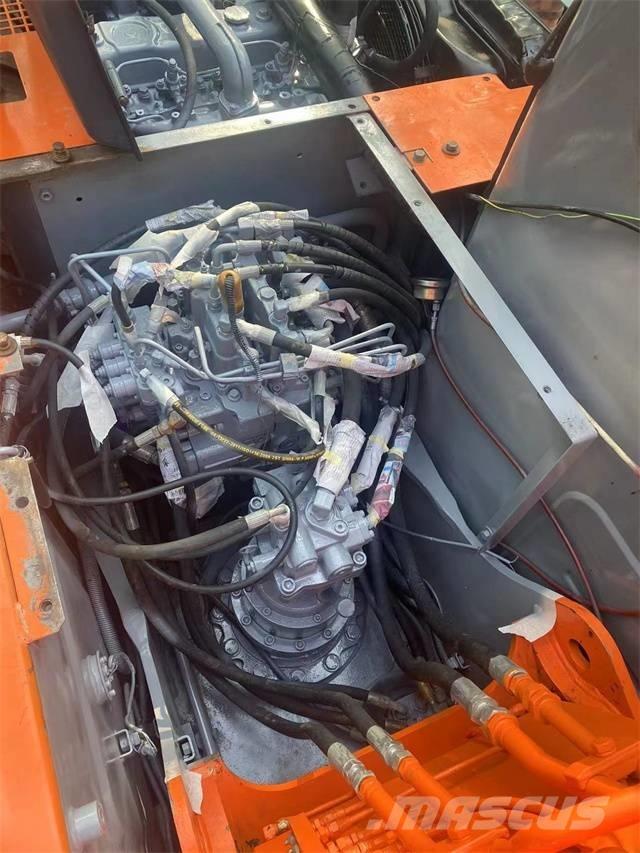 Hitachi EX120 Bageri gusjeničari