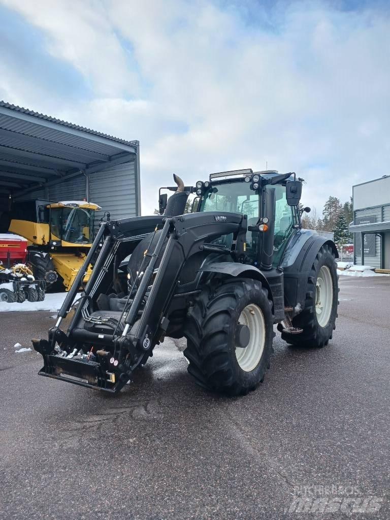 Valtra T 194 Versu Traktori