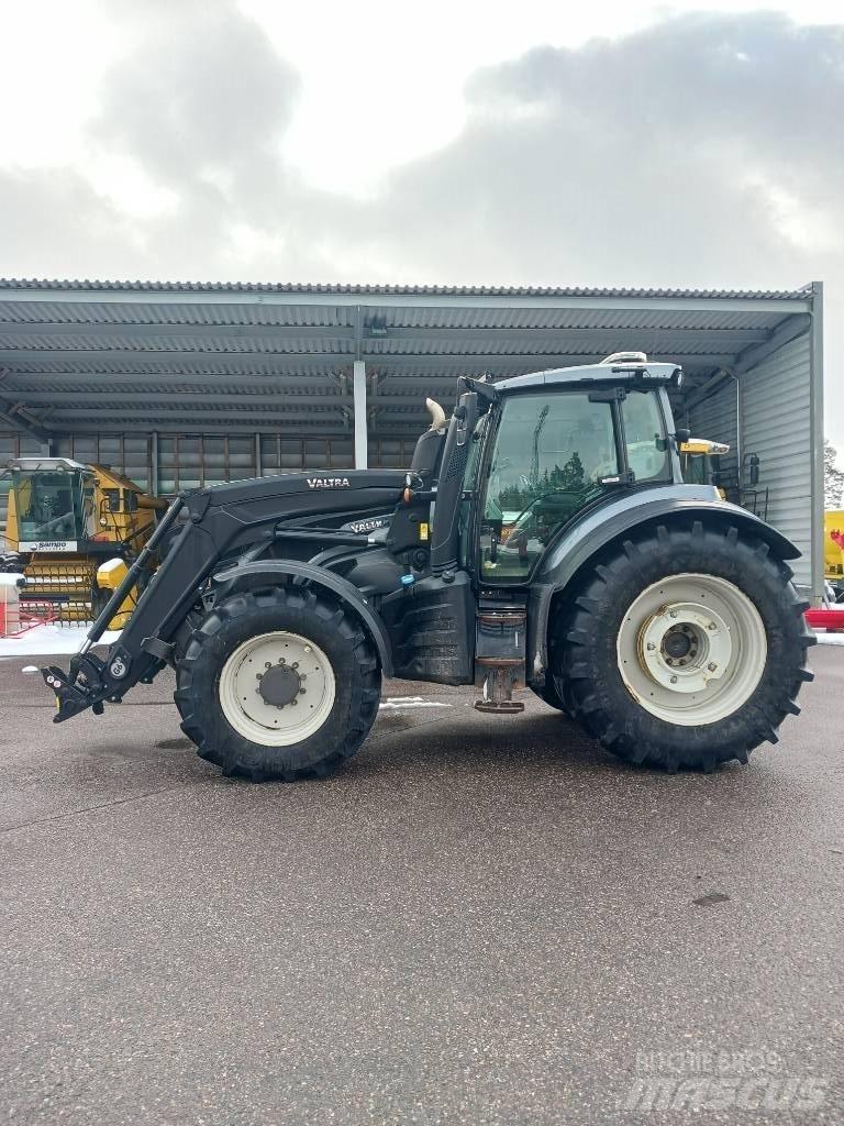 Valtra T 194 Versu Traktori